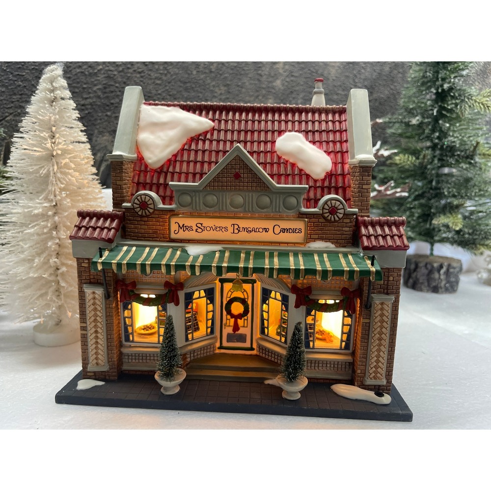 Dept 56 Christmas In The City Mrs. Stover's Bungalow Candies 56.58917 Lighted